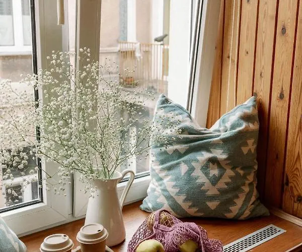 Apartament Z Antresola W Centrum Miasta 公寓 *